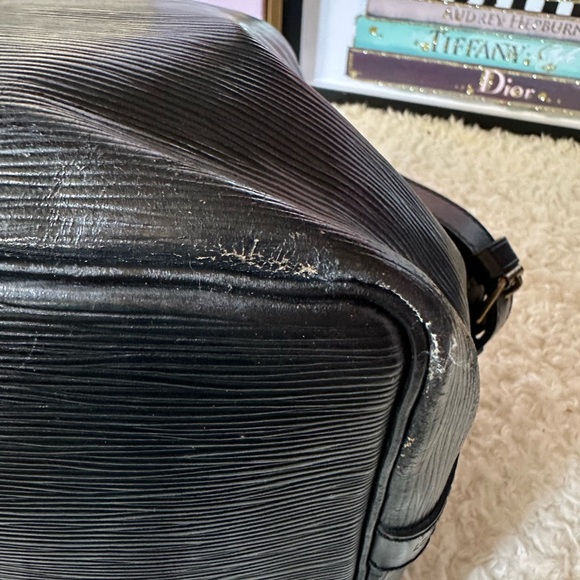 Louis Vuitton Black Epi Leather Petite Noe - Picture 8 of 12